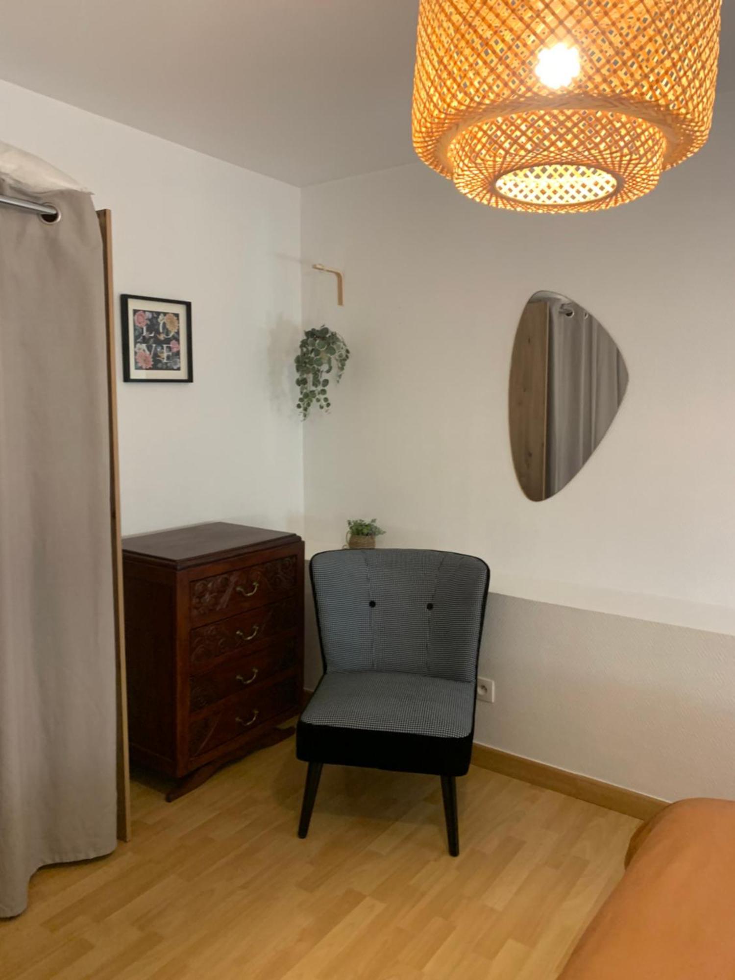Agreable Maison Meublee Cherbourg-en-Cotentin Ngoại thất bức ảnh
